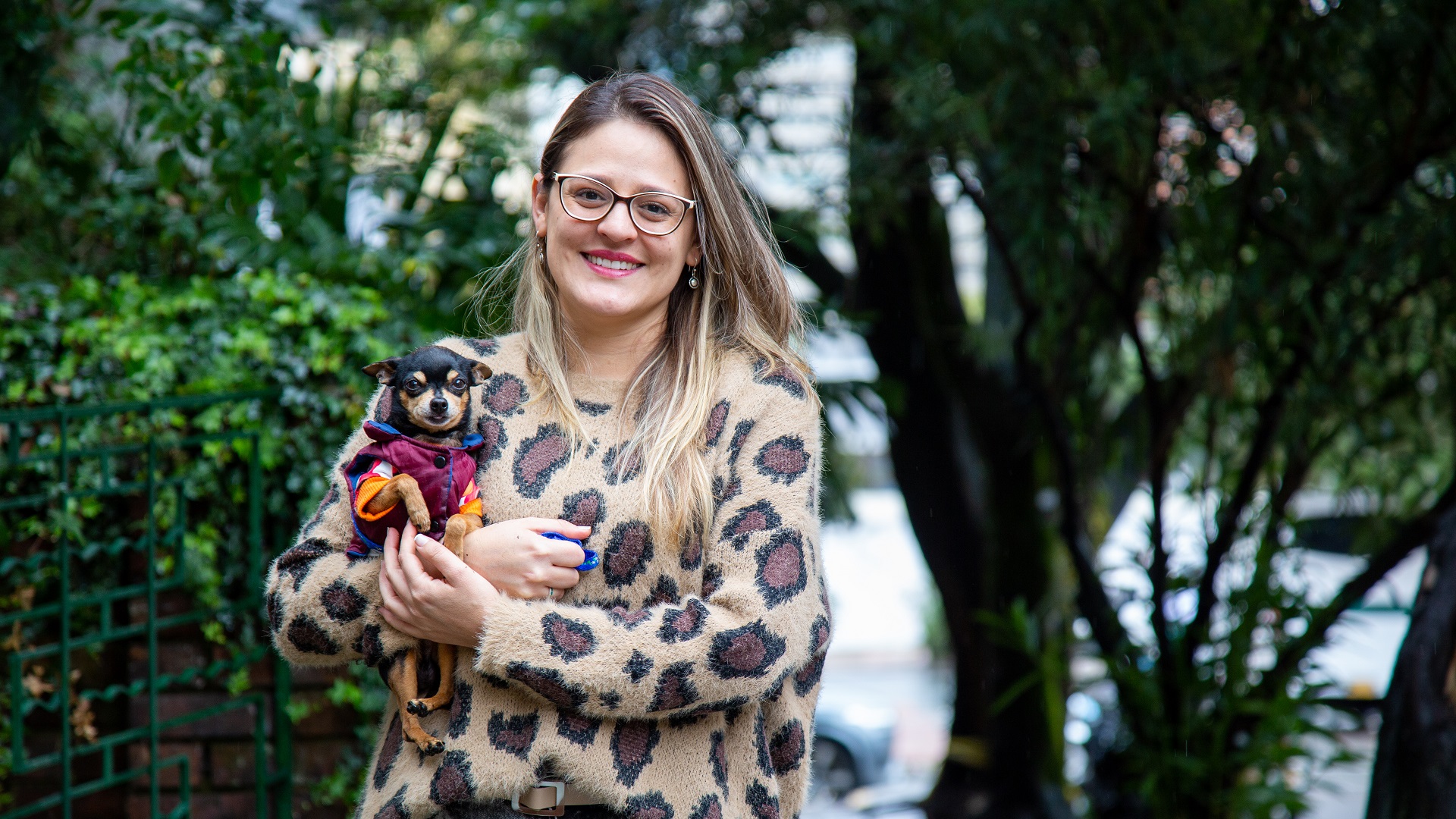 Fotografía: Valentina Barbosa junto a su perro Pupi